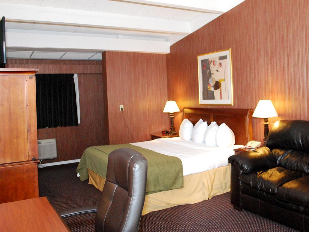 Travelodge By Wyndham Hotel 2*