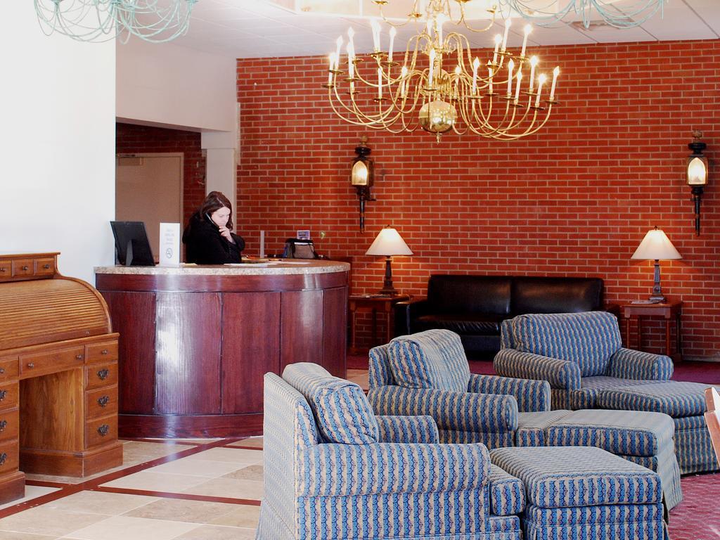 Travelodge By Wyndham Hotel Watertown