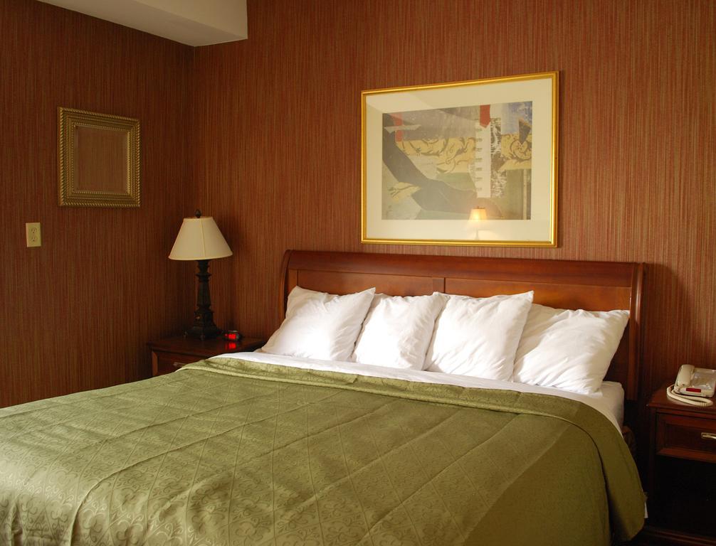 Travelodge By Wyndham Watertown